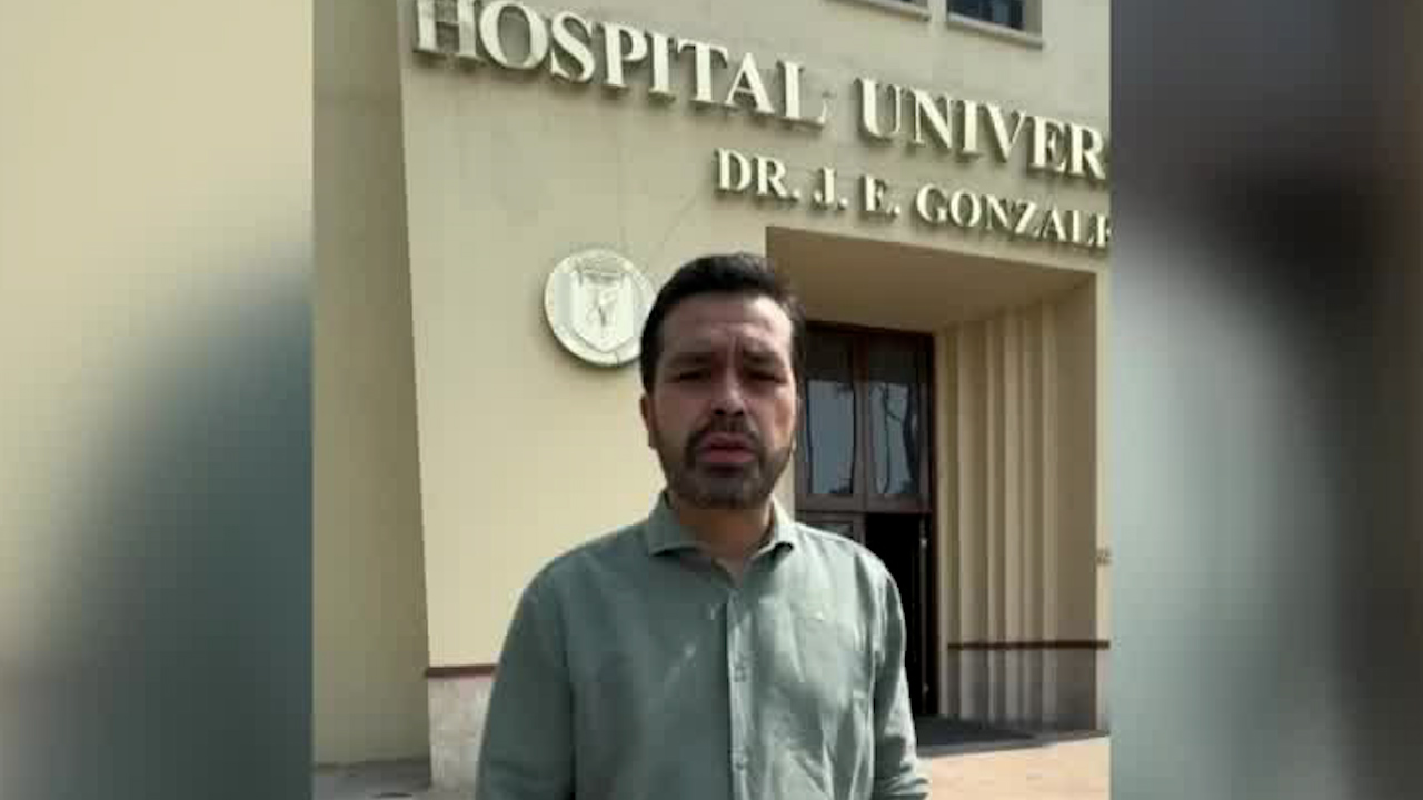 Jorge Álvarez Máynez visita a hospitalizados tras accidente en evento en San Pedro