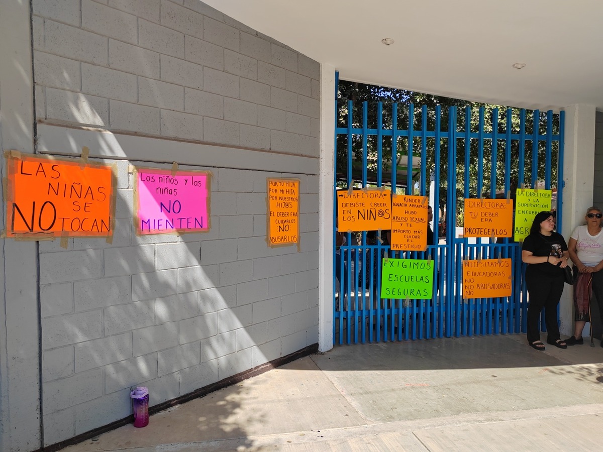 Manifestación por presunto abuso sexual en Sinaloa. (Foto: especial)