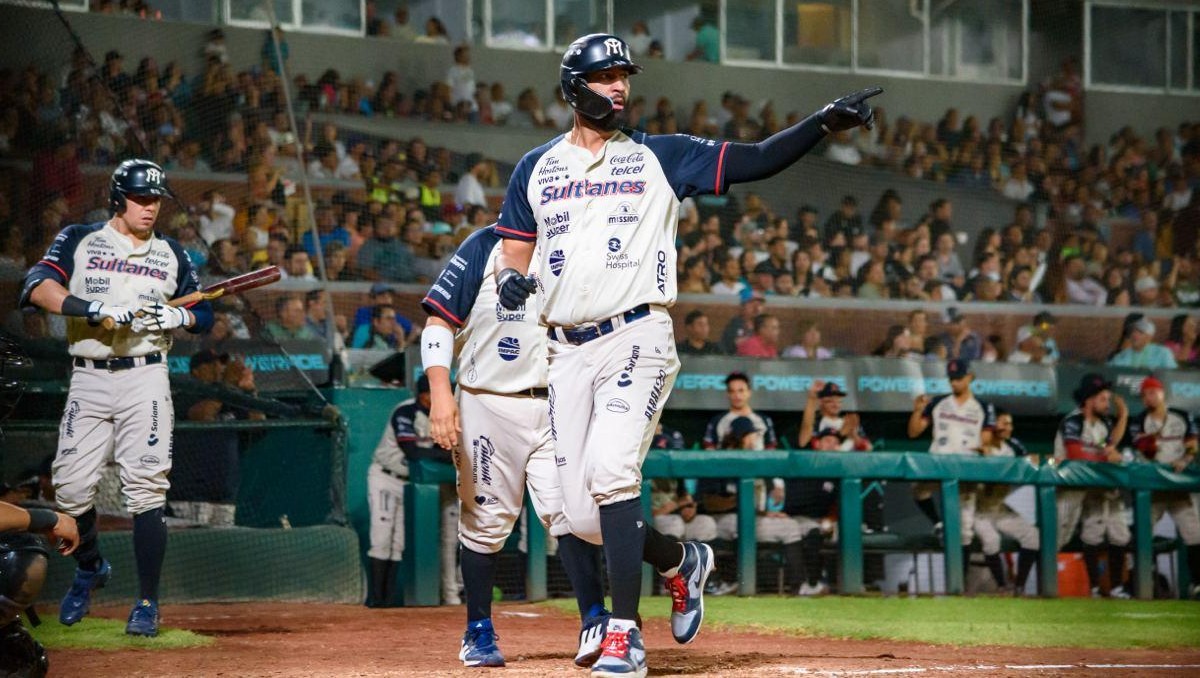 Sultanes gana su undécima serie de la temporada tras vencer a Saraperos (Cortesía)