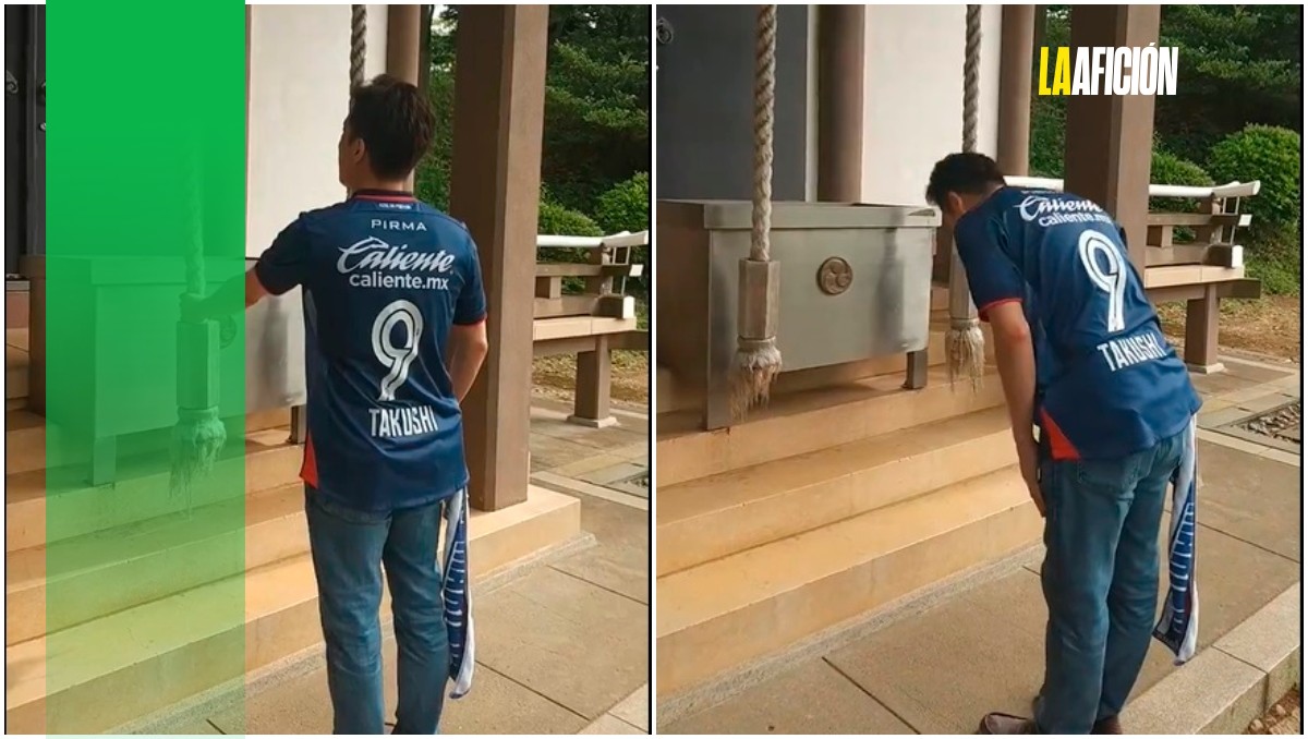 Aficionado japonés repite ritual para que Cruz Azul sea campeón (Especial)