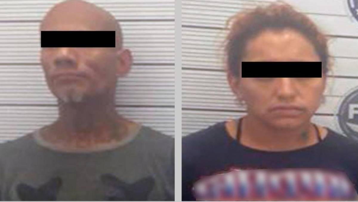 Fueron detenidos Ignacio "N" y Gabriela "N" por venta de presunta droga en Almoloya de Juárez| Especial