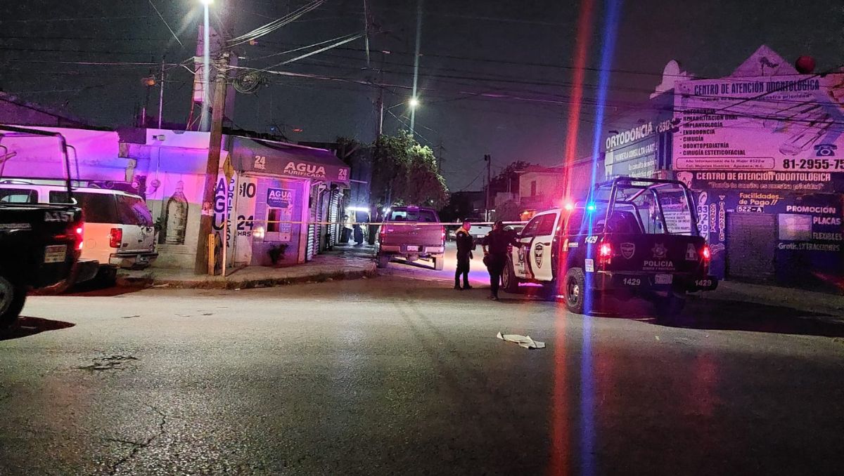 Vecinos de la zona identificaron a la víctima con el alias de 'El Pinky'. Leyda Estrada