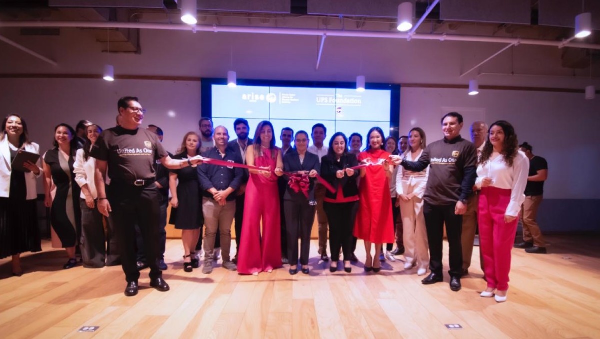 El lanzamiento de "Resiliencia en una Caja" marca un hito en el fortalecimiento del tejido empresarial mexicano. Foto: (Especial)