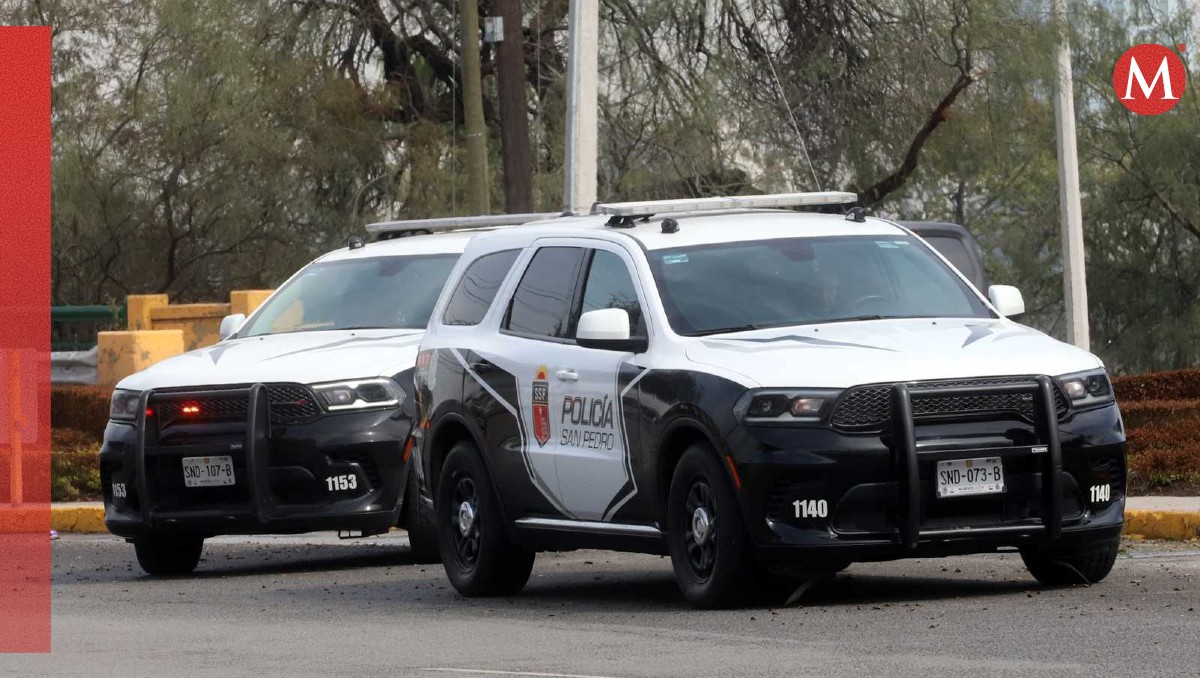 Patrullas en San Pedro Garza García / Leonel Rocha