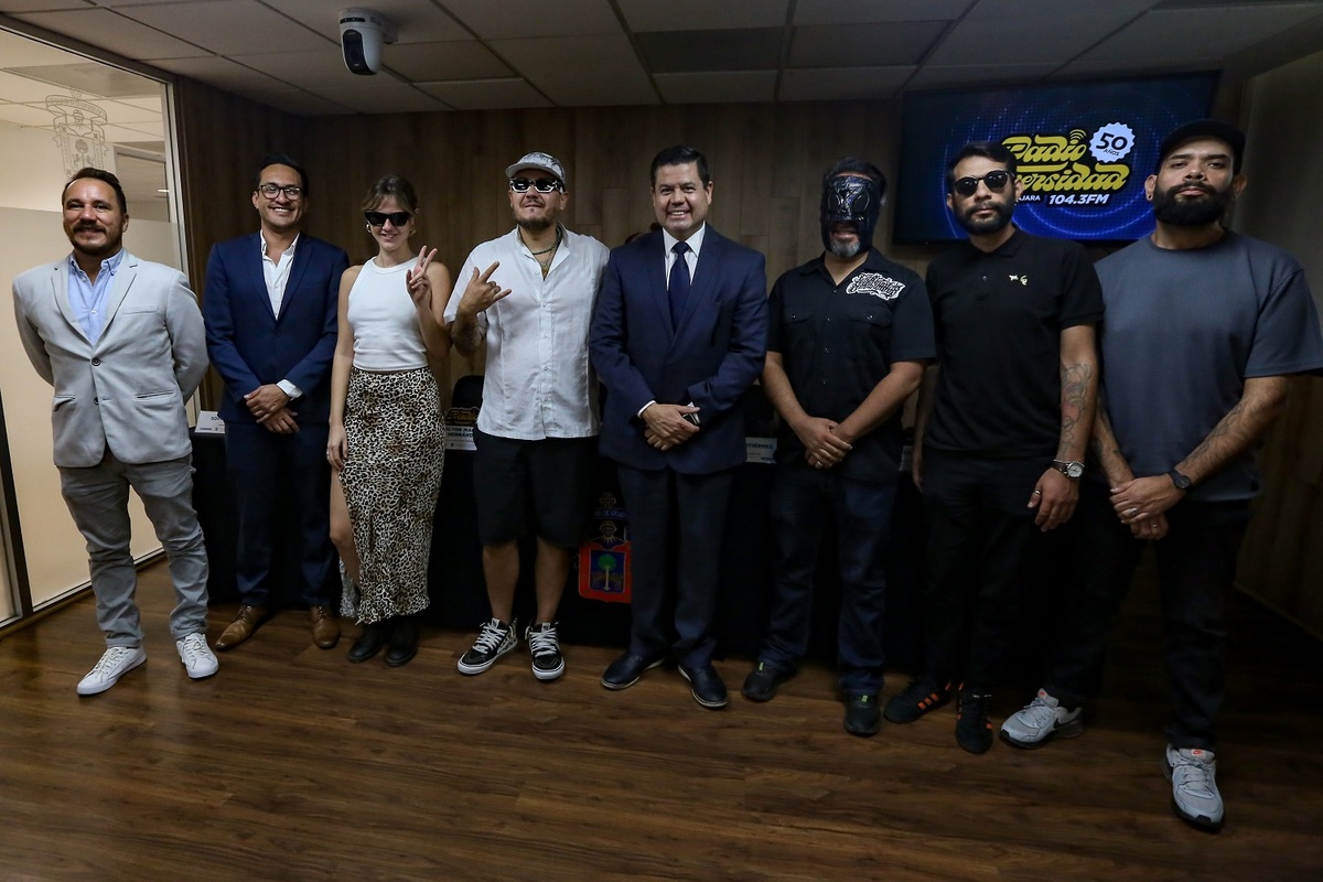 Celebrarán 50 años de Radio Universidad.  (Cortesía)