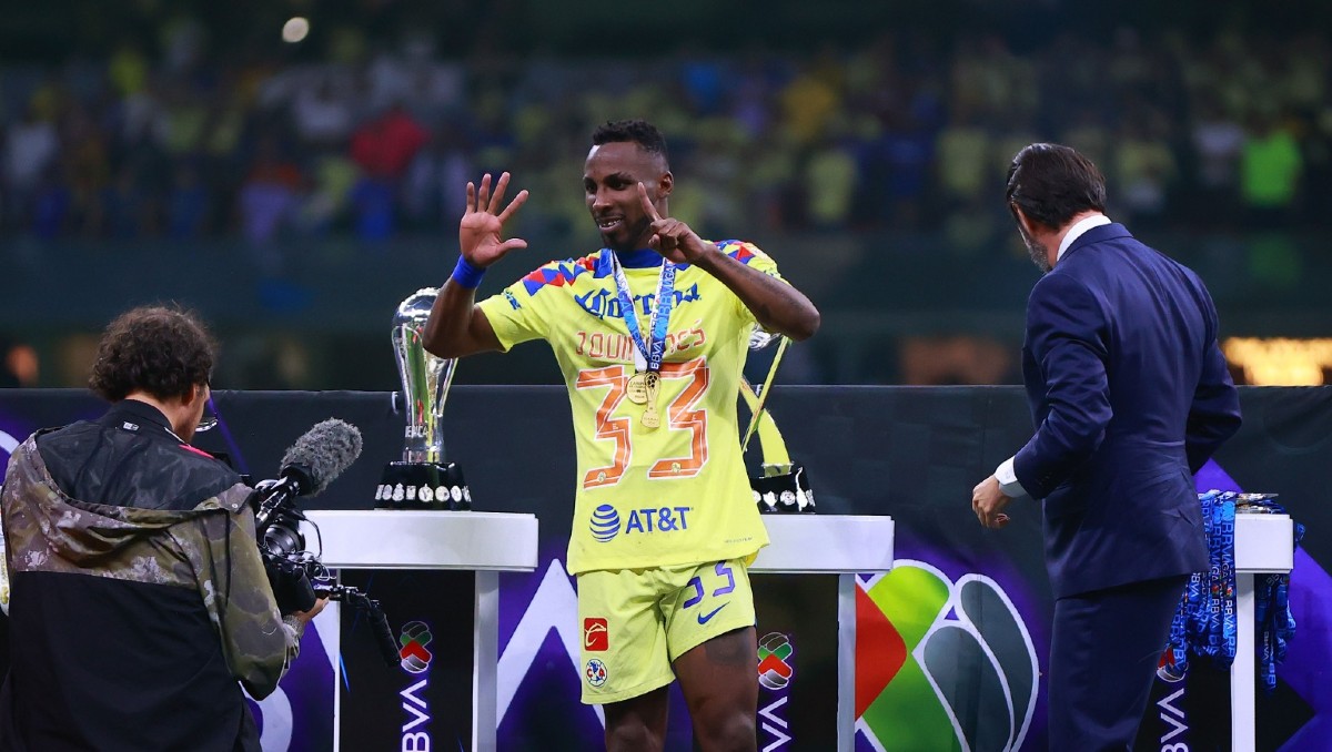 Julián Quiñones deja marca con sus títulos en la Liga MX (Imago7)