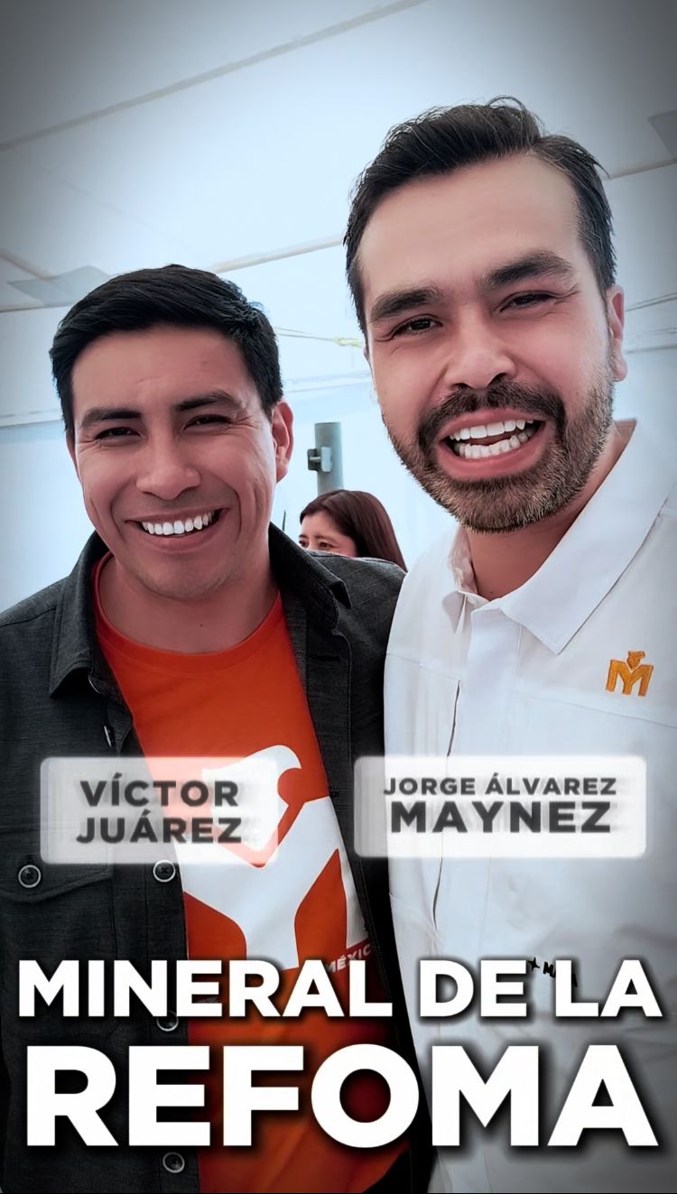 Víctor Juárez, candidato a edil en Mineral de la Reforma, con Jorge Álvarez Máynez. (Cortesía)