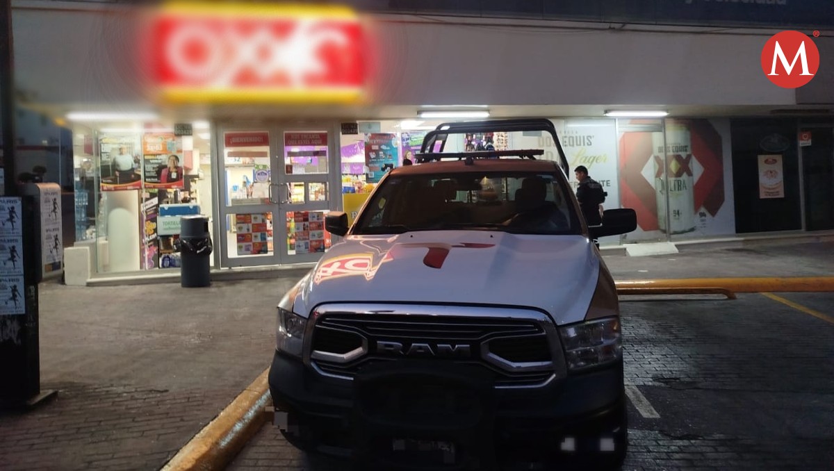 Asaltan tienda de conveniencia y se llevan cigarros en Ciudad Madero