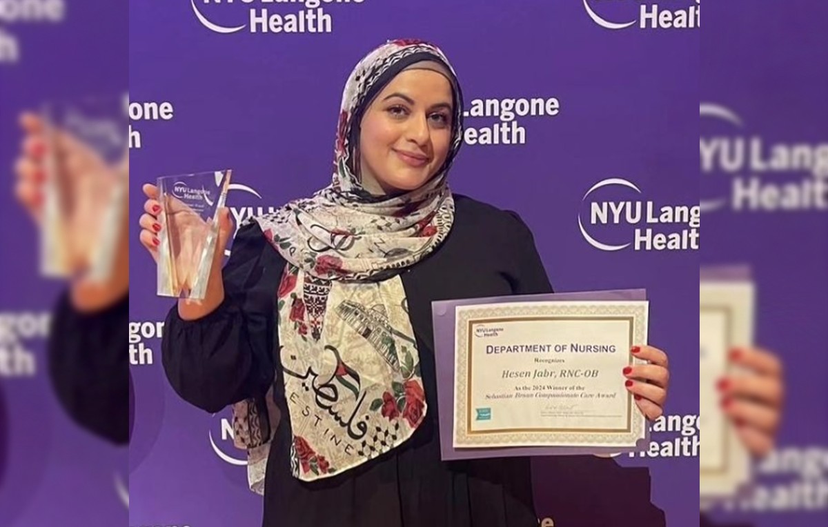 Enfermera Hesen Jabr ganando un premio del hospital Langone Health de NY (Instagram)
