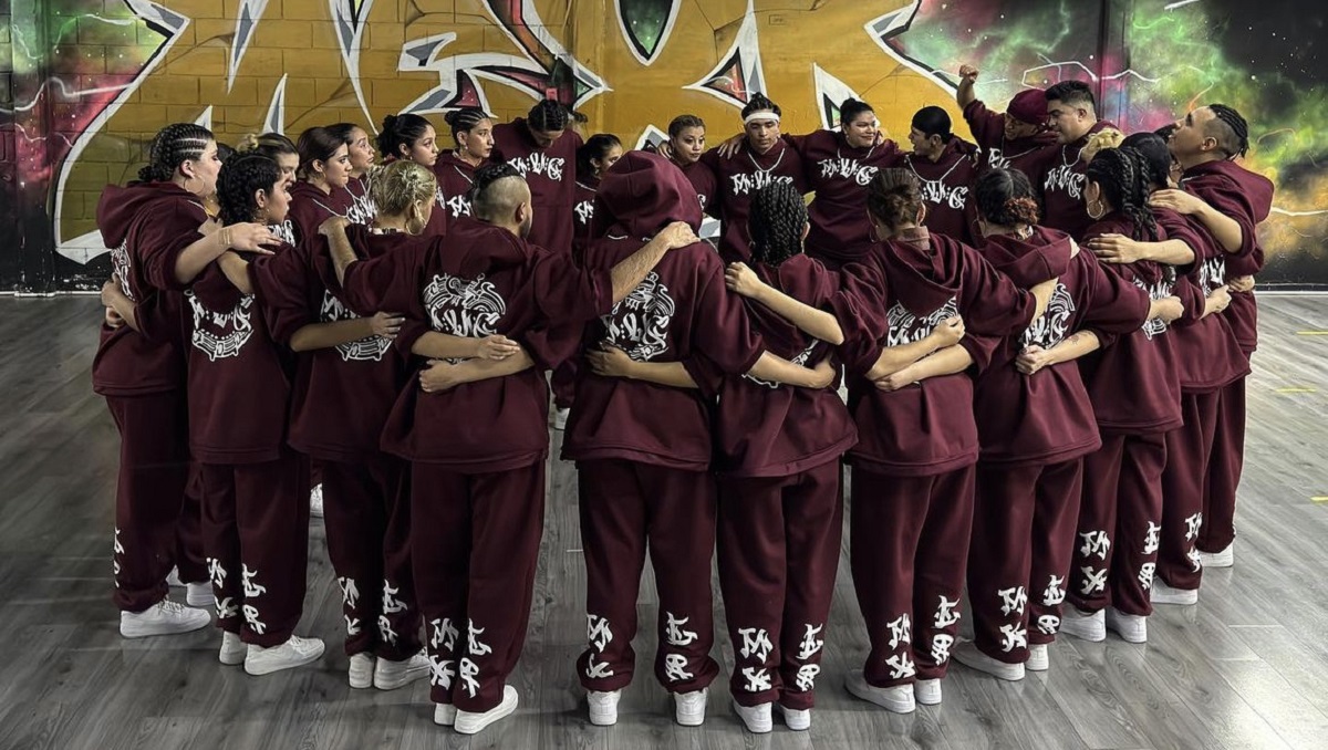 Los integrantes de Mexa UrbanCompany se preparan para su participación internacional. (cortesía)