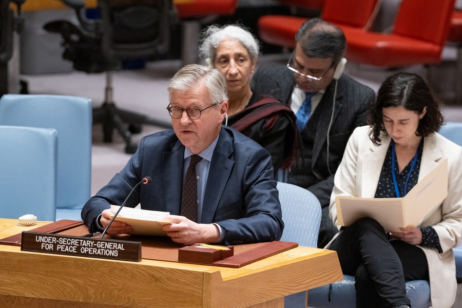 El secretario general adjunto de Operaciones de Paz de la ONU, Jean-Pierre Lacroix habla ante el Consejo de Seguridad. (Eskinder Debebe / ONU)