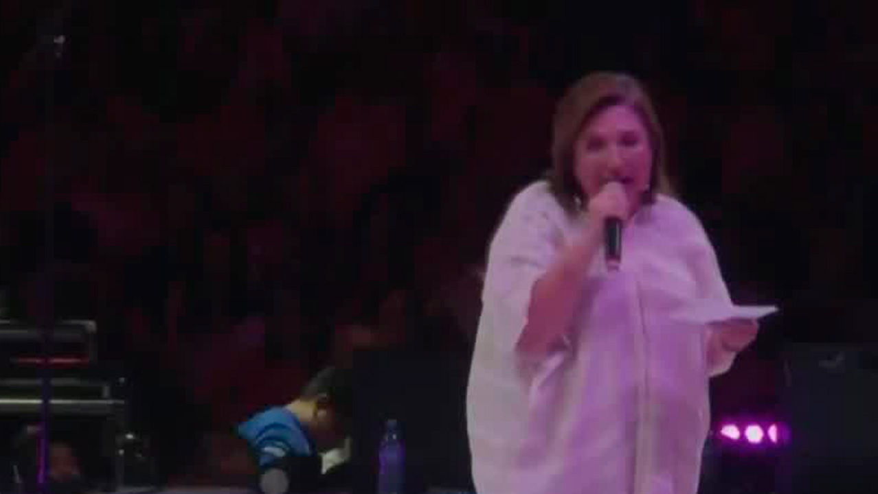 Xóchitl Gálvez agradece a sus colaboradores en su cierre de campaña