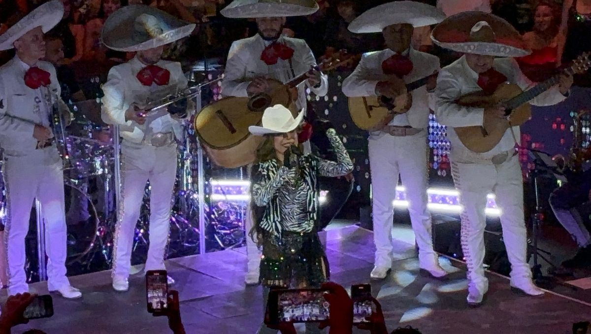 Gloria Trevi se presentó en Monterrey la noche de este jueves ante un lleno total en el Domo Care. Tadeo Gómez