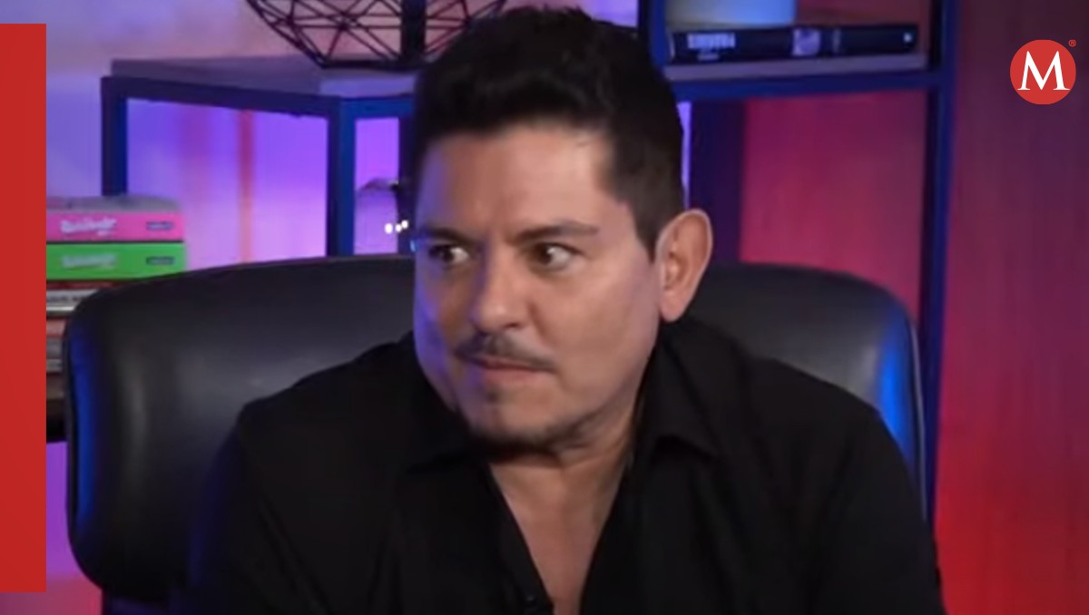 El actor Ernesto Laguardia en la entrevista con Yordi Rosado | Foto: Especial