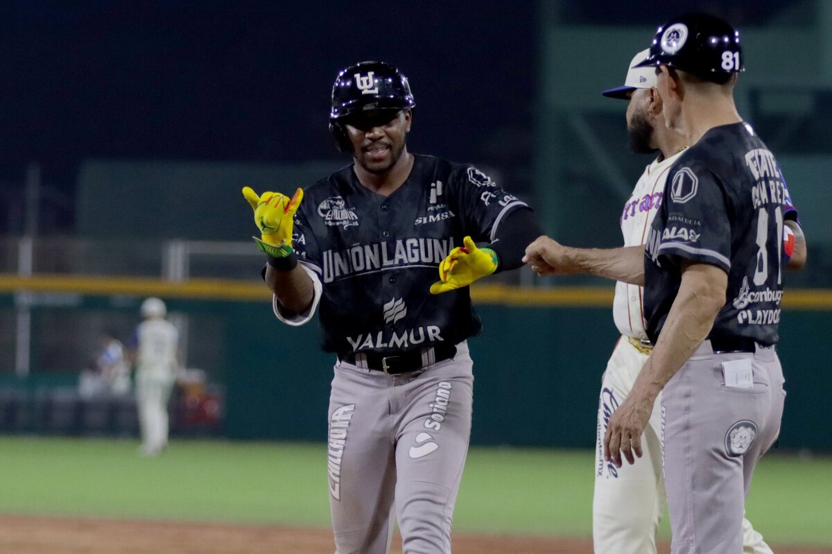 Algodoneros del Unión Laguna barrió la serie ante El Águila. (@AlgodonerosUL)