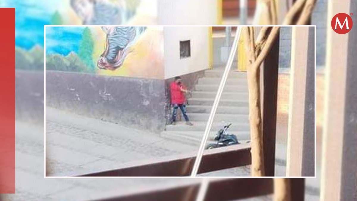 Hombres encapuchados prendieron fuego a 15 urnas. (Foto: Especial)