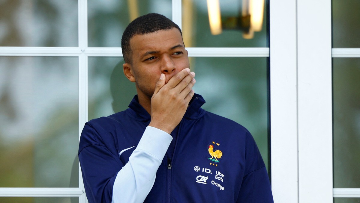 Kylian Mbappé confirma a Macron la hora en que se hará oficial su fichaje (AP)