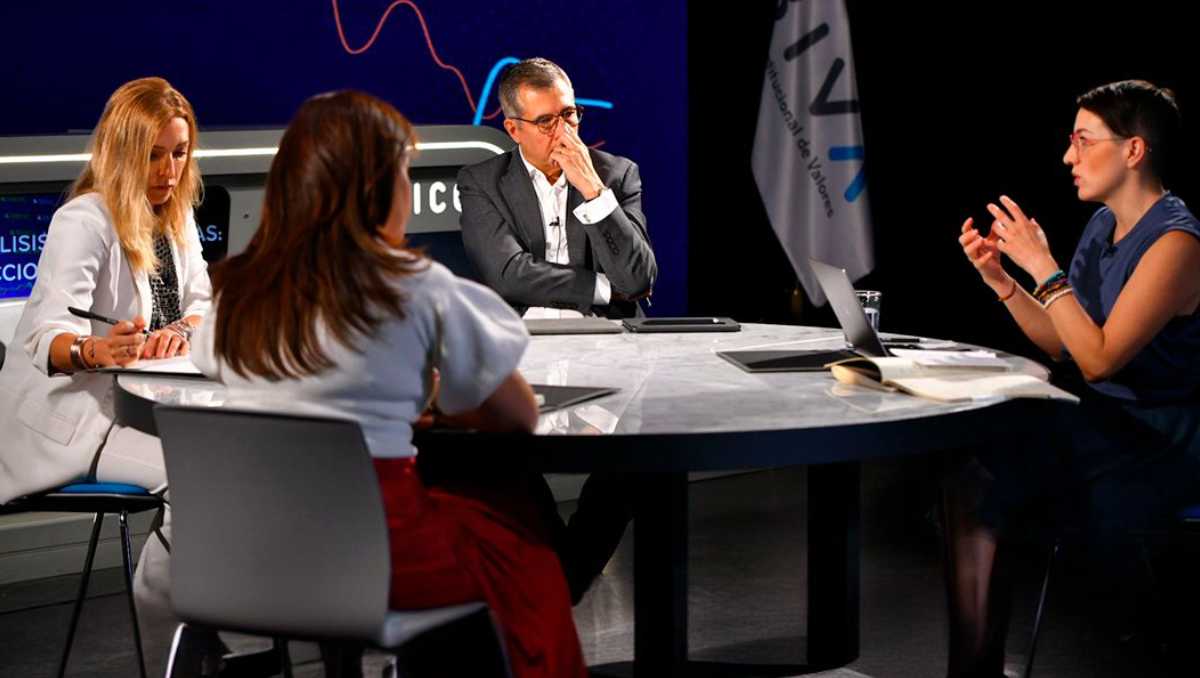 Hay que aplicar el Impuesto Sobre la Renta (ISR) a todos los sectores de la economía, no de forma exclusiva. | @BIVAMX