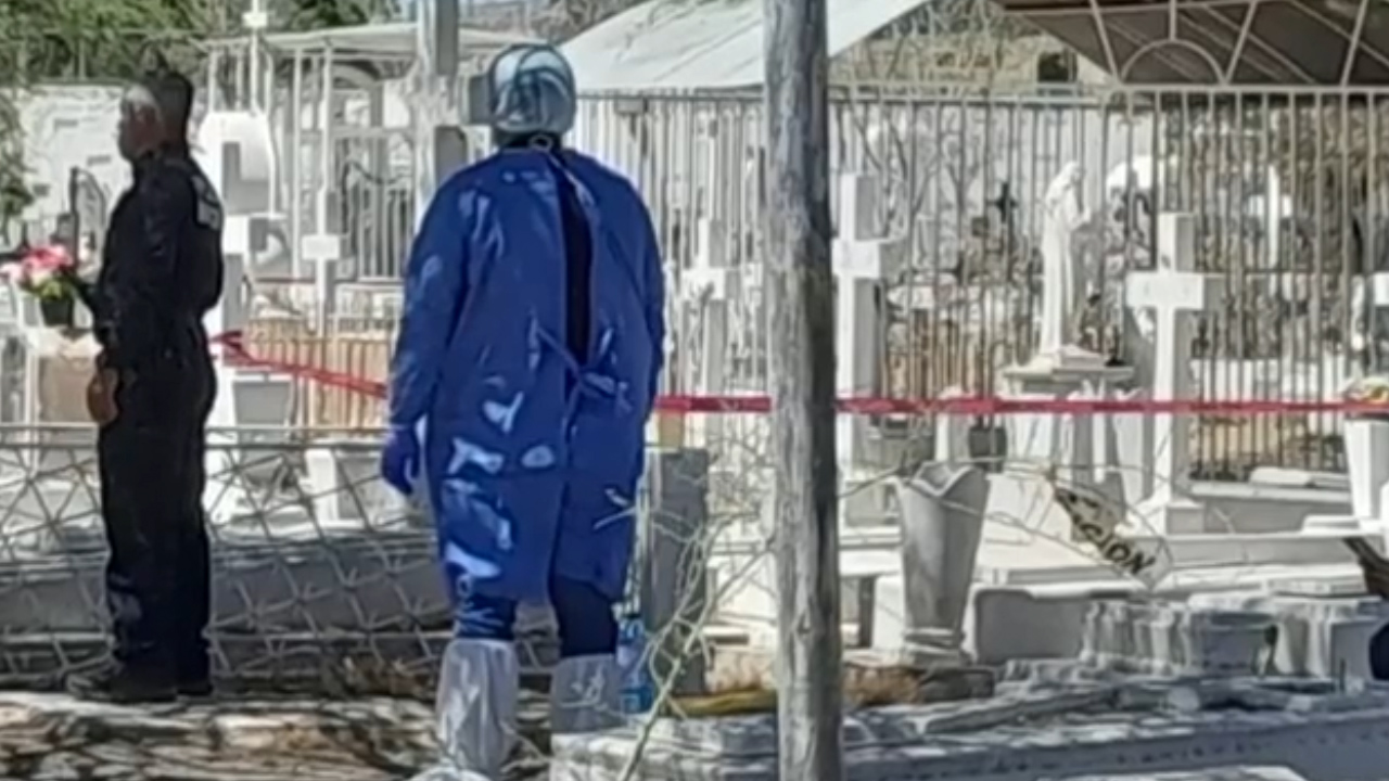 Cae hombre por exhumar cadáveres en panteón municipal de Hermosillo, Sonora