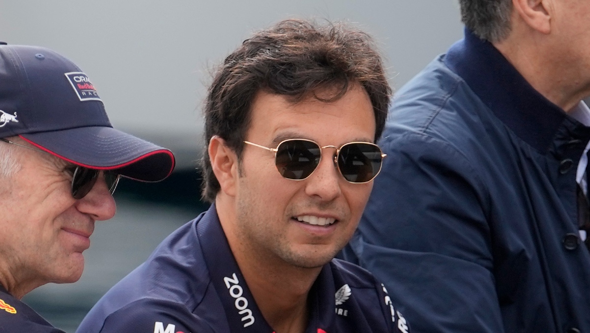 Checo Pérez, contento por renovación con Red Bull (AP)