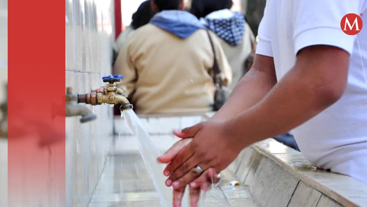 Falta de agua en escuelas. (Especial)