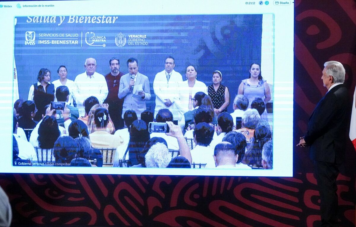 IMSS-Bienestar inicio de la entrega de credenciales para beneficiarios | Curtoscuro