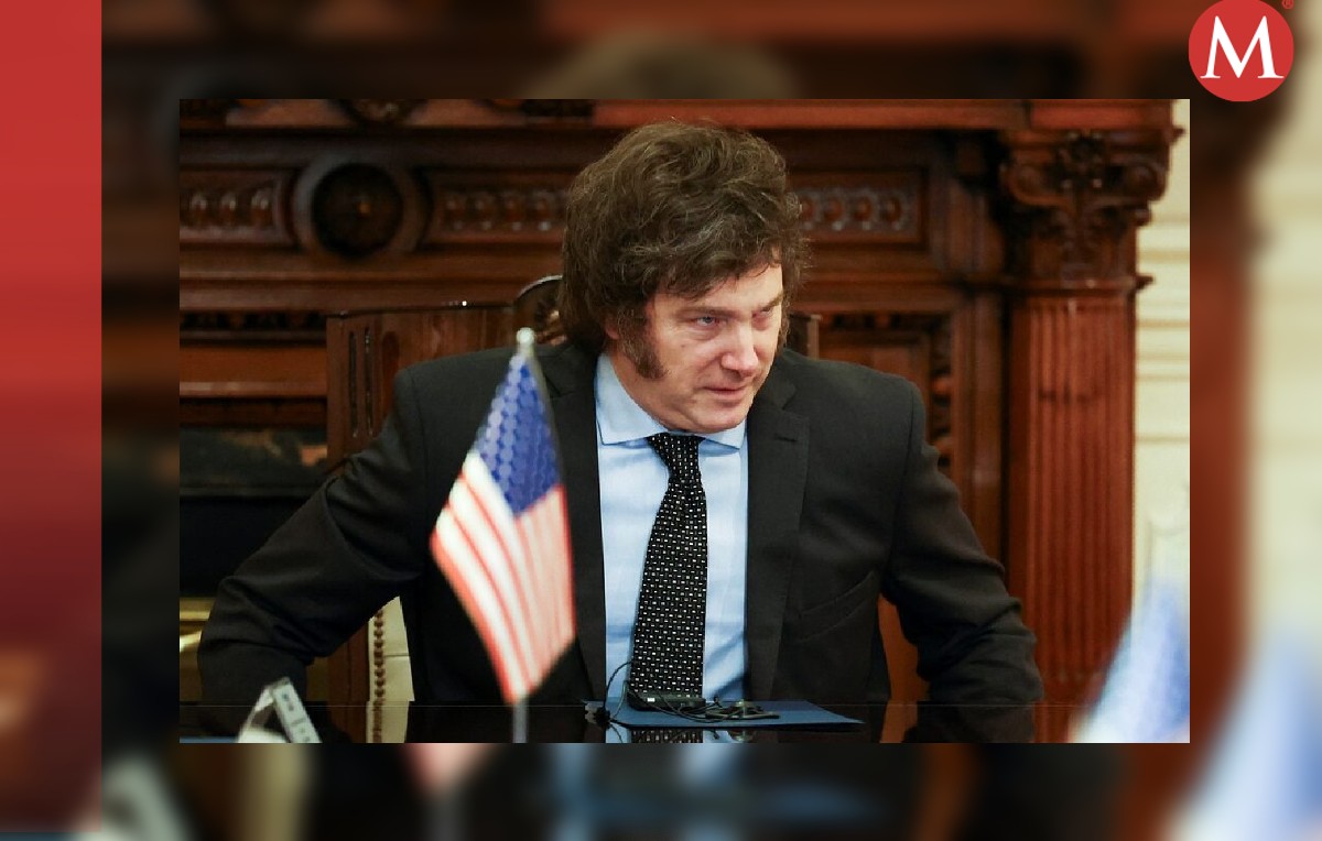 Javier Milei plantea una reforma. (Diseño: Hernán Cortés)