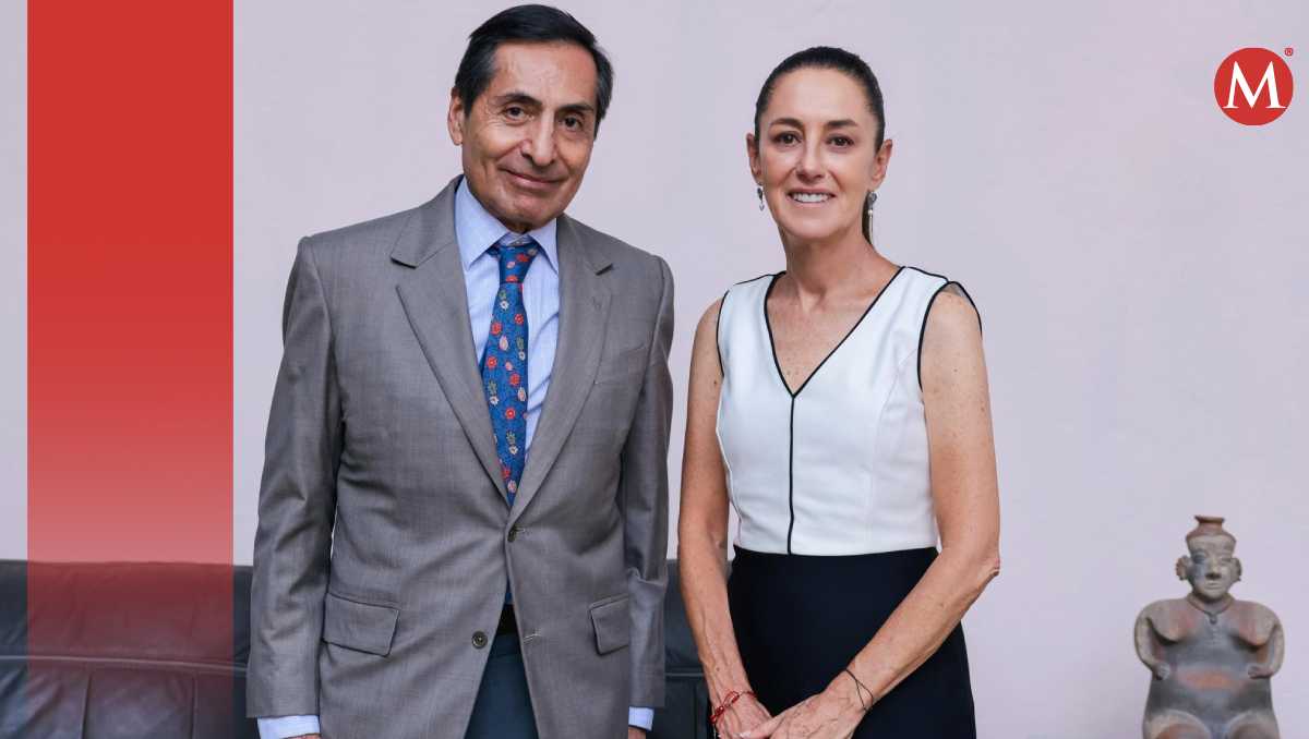 En redes, la futura mandataria confirmó que el funcionario seguirá al frente de la dependencia federal durante su administración. | @Claudiashein