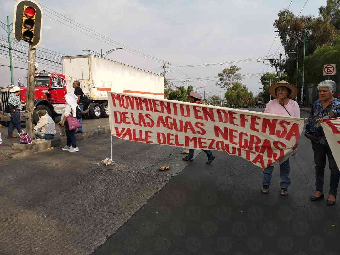 Manifestantes del estado de Hidalgo protestan en Coyoacán.