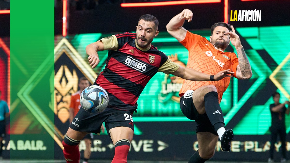 Peluche Caligari cae en ante Limón FC y queda eliminado de la Kings World Cup (X: @kingsleague_am)