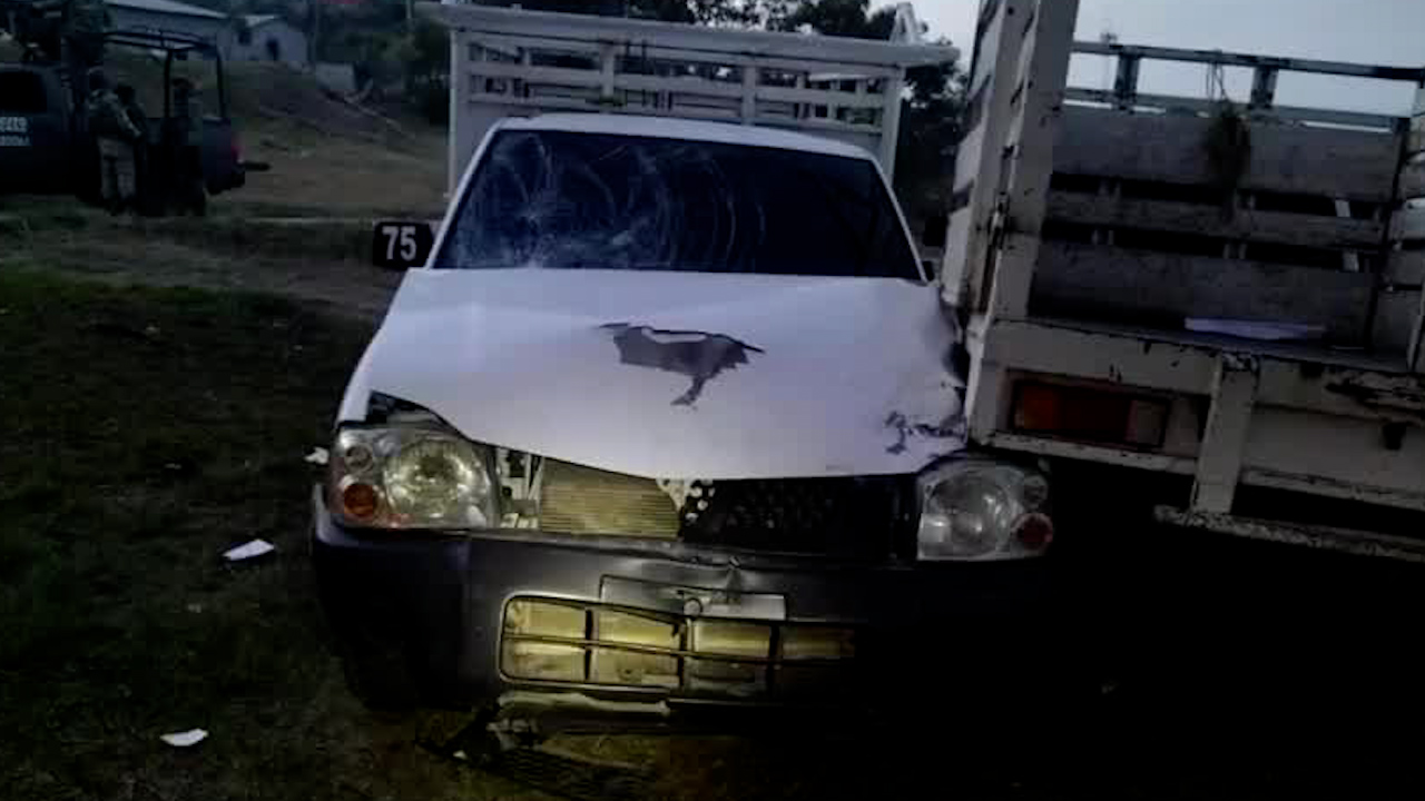 Grupo armado irrumpe brutalmente en casilla de Rincón de Chamula