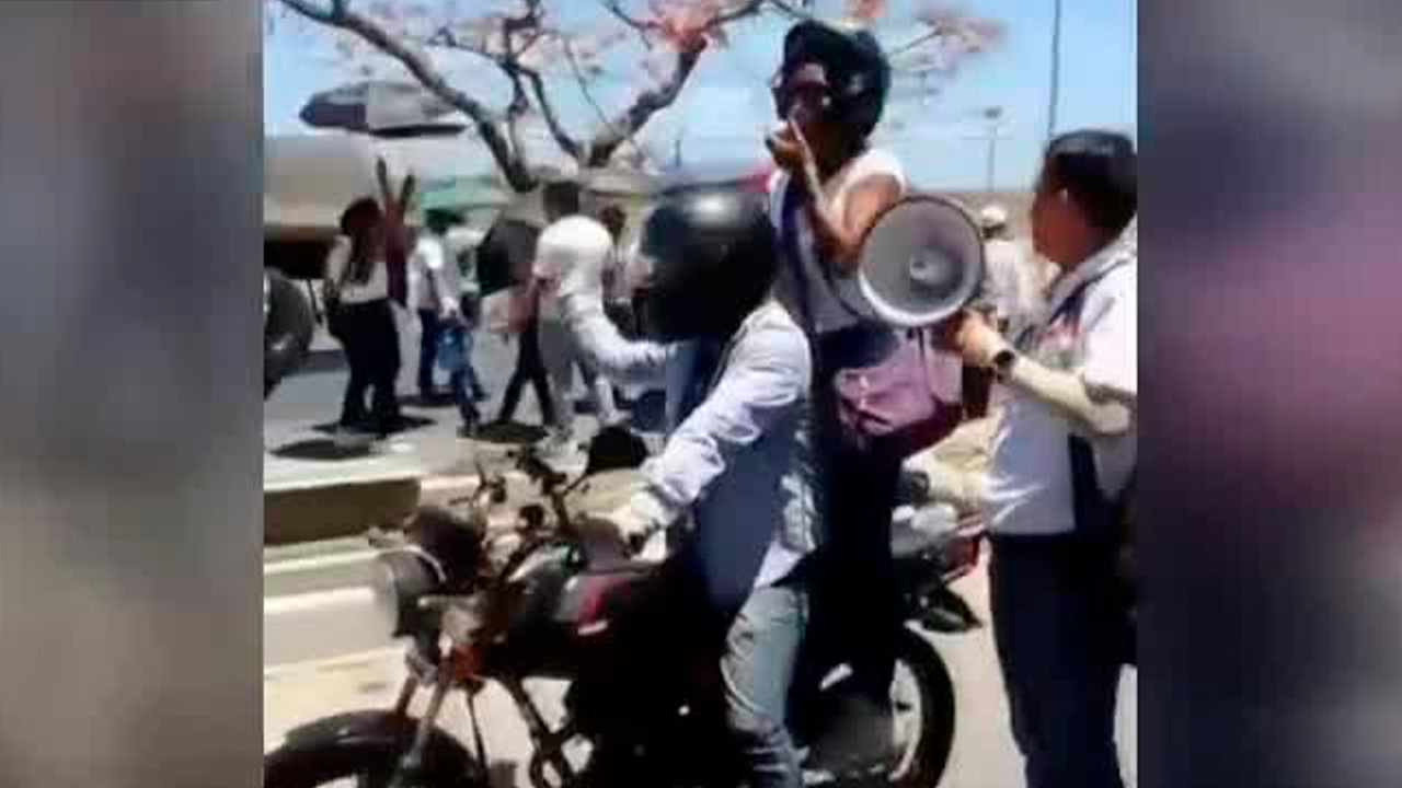 Maestros en Yucatán protestan por disconformidad con su salario