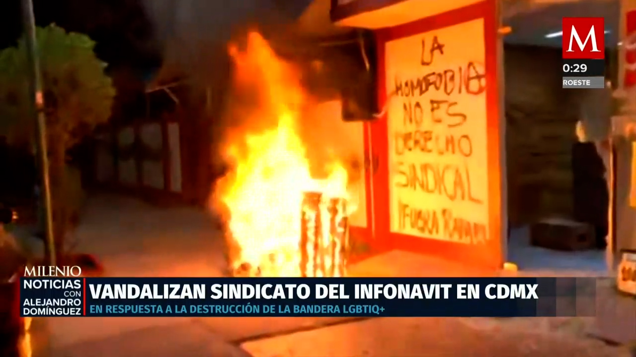 Vandalizan sindicato del Infonavit en CdMx tras retirar bandera LGBTIQ+