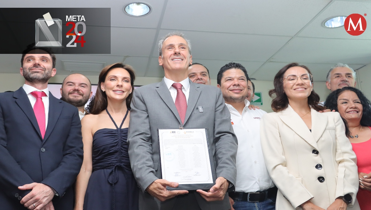 José Chedraui recibe constancia de mayoría como edil electo de Puebla | EsImagen