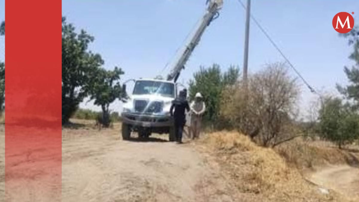 Restablecen servicio de luz en San Nicolás de los Ranchos, Puebla | Especial