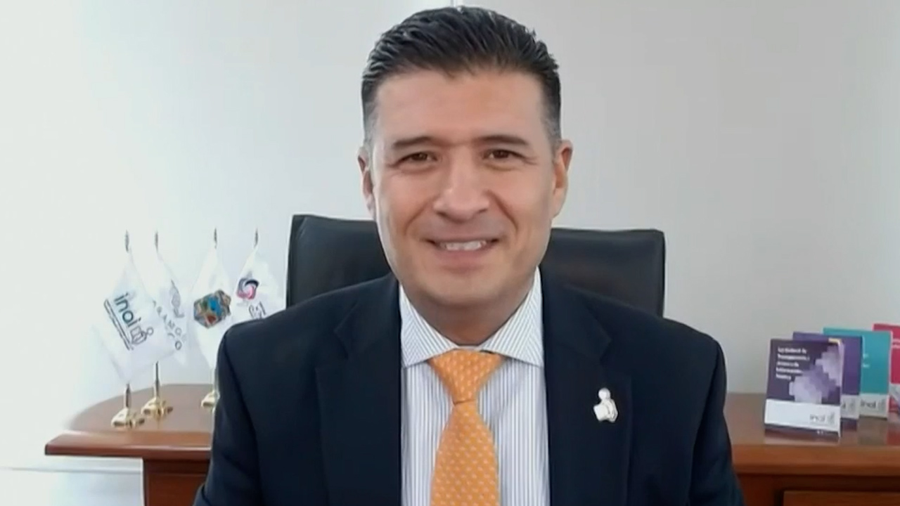 "Desaparecer al INAI sería una regresión", afirma Adrián Alcalá
