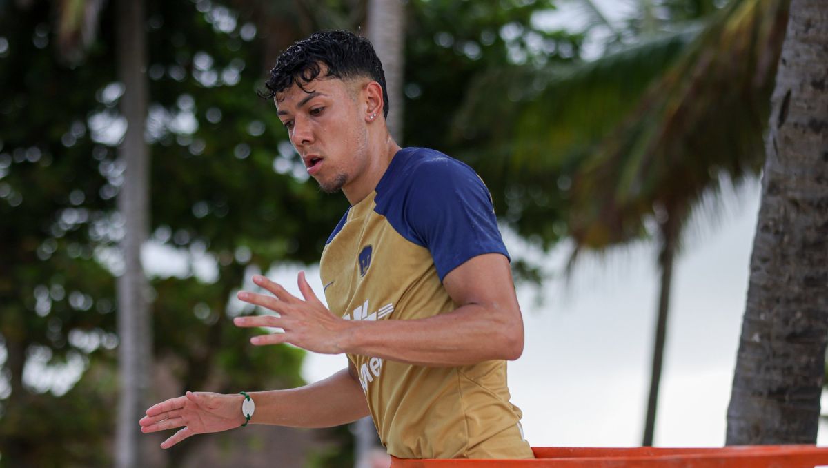Pumas arranca pretemporada en Playa del Carmen (X @pumasmx)
