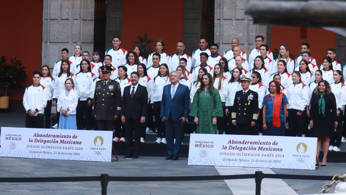 AMLO abandera a la delegación mexicana que va a Juegos Olímpicos de París 2024 (Juan Carlos Bautista)
