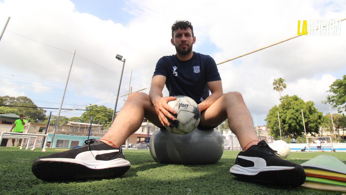 Antonio Portales, futbolista mexicano en el Dundee FC de Escocia. (Yazmín Sánchez)
