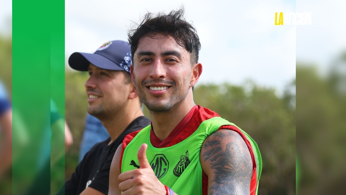 Omar Govea viene proveniente de Monterrey y ahora se pone a las órdenes de Fernando Gago (X @Chivas)