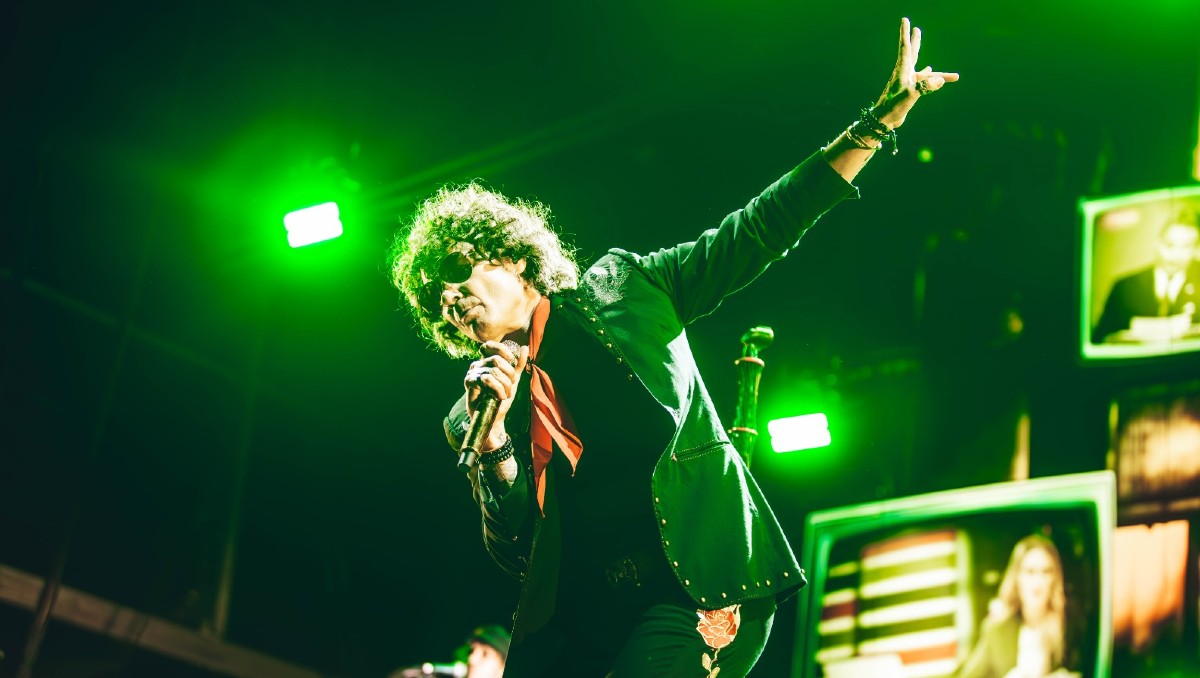 Enrique Bunbury ofreció el segundo concierto en México en el estadio 3 de Marzo (Cortesía)