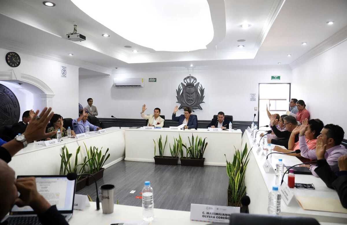 Octogésima cuarta sesión ordinaria del H. Cabildo. | Rolando Riestra
