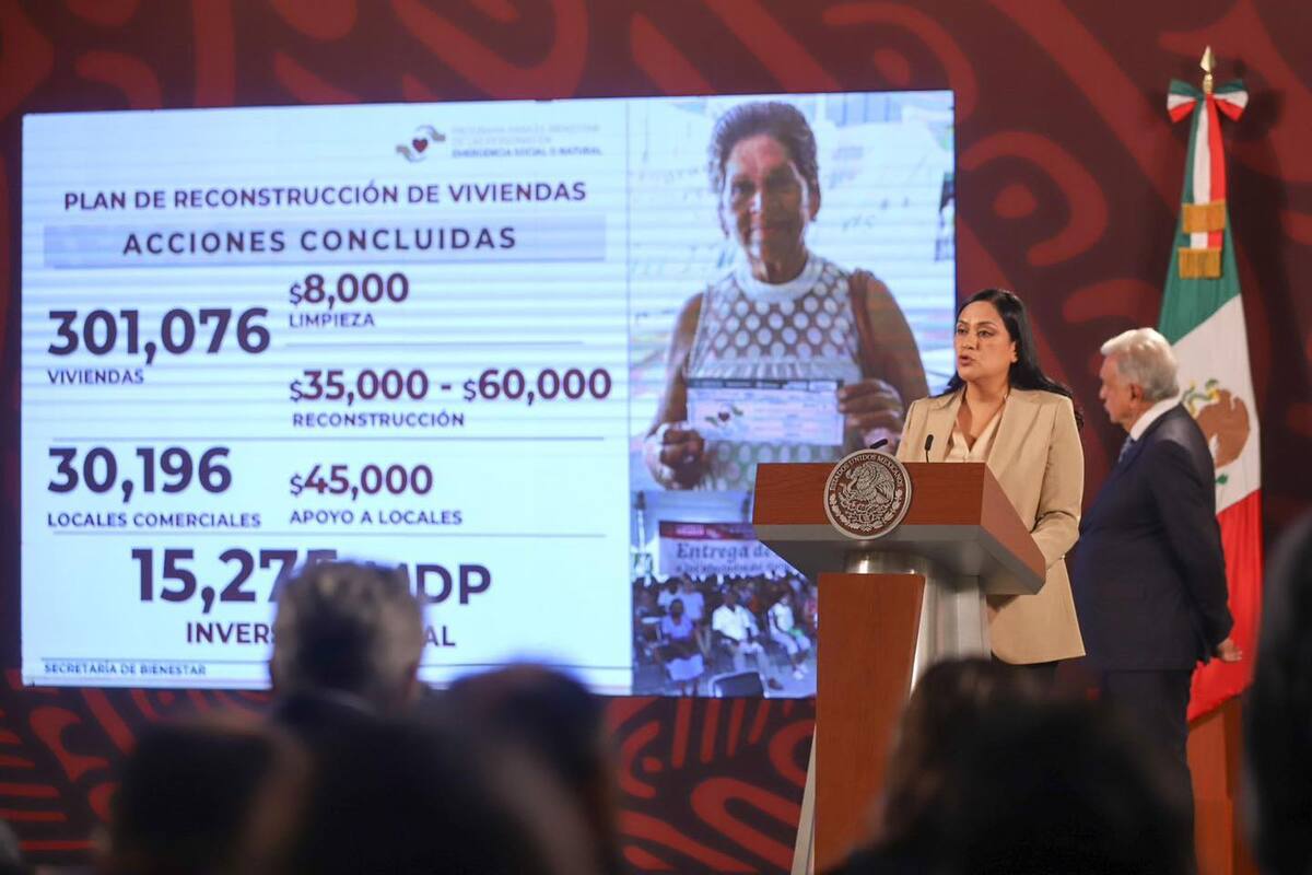 Se entregaron apoyos para la reconstrucción de Acapulco, por los daños de 'Otis'. | Ariadna Montiel Reyes