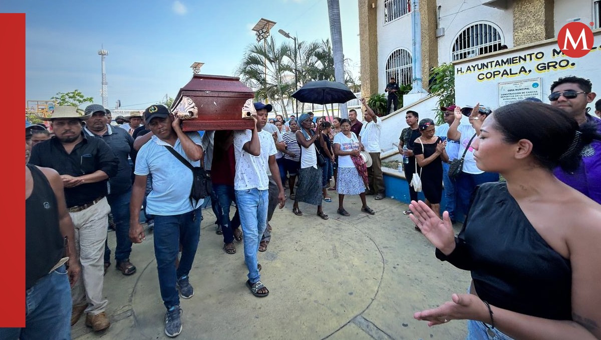 Asesinato de Salvador Villalva Flores conmociona a Copala: funeral entre lágrimas y gritos de justicia | Especial