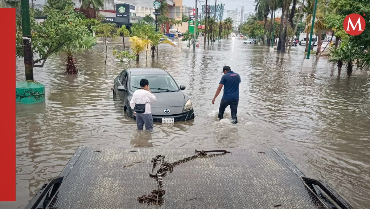 Supervisan acciones de apoyo a conductores tras lluvias en Benito Juárez | Especial