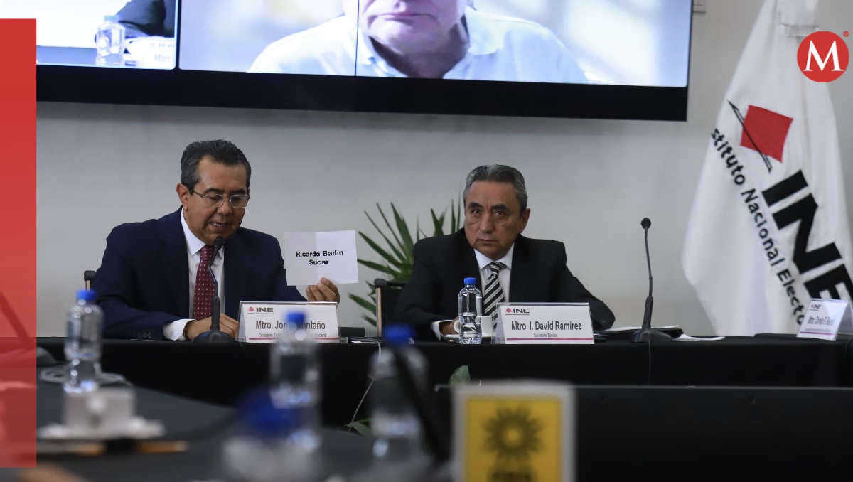 Badin Sucar fue elegido por insaculación en una sesión de la Comisión de Fiscalización. | Juan Carlos Bautista