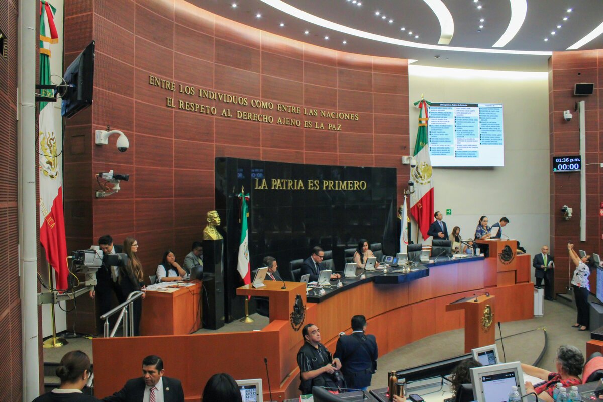 Comisión Permanente del Senado de la Republica | X