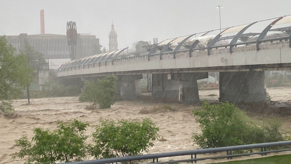 Lluvias en Nuevo León por depresión tropical 'Alberto' | Roberto Alanís