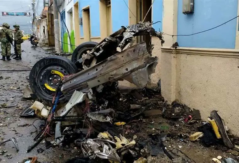 Explosión de cochebomba en Colombia.