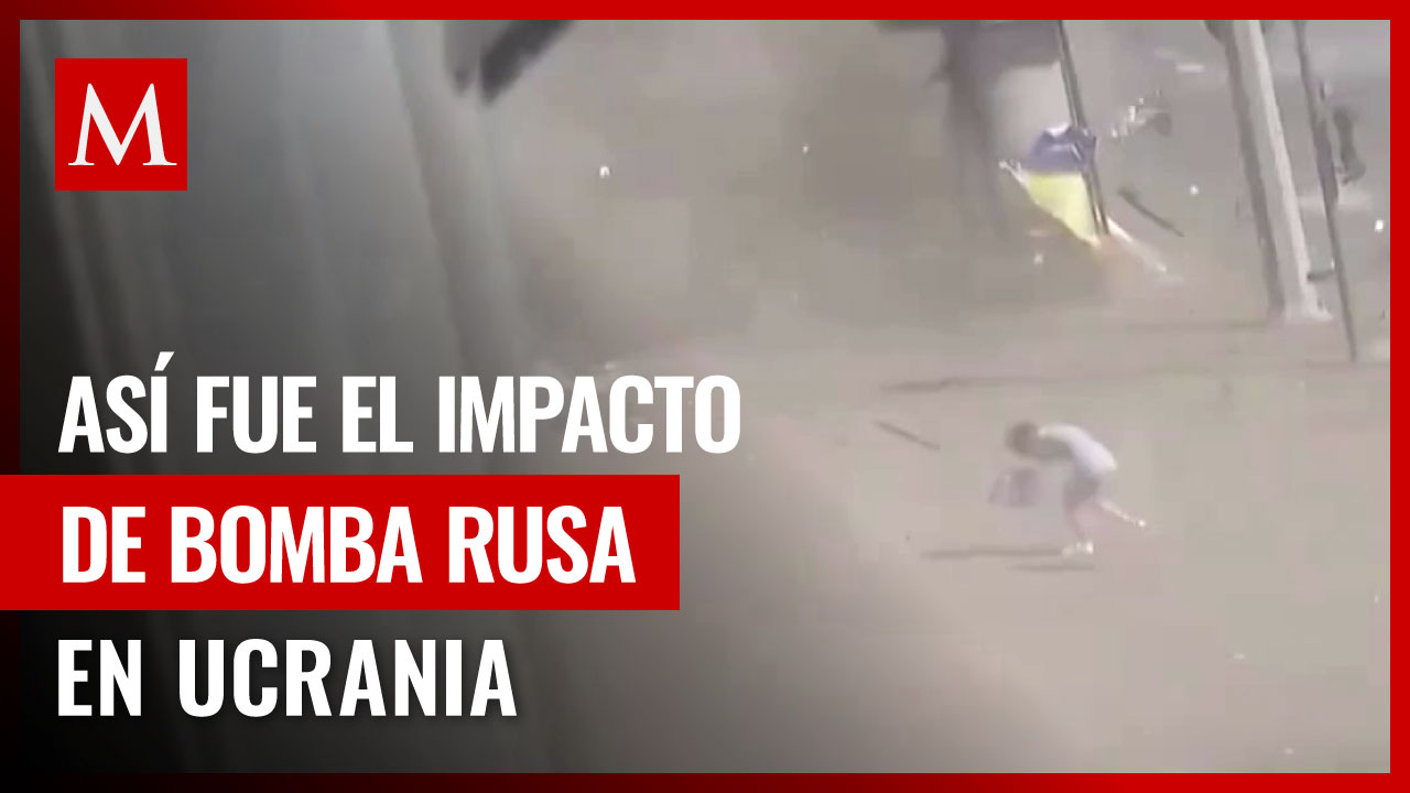 Bomba rusa golpea Járkov, una persona escapa de milagro